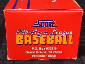 lot 430 image: 1988 Score Baseball Card Set Open Item