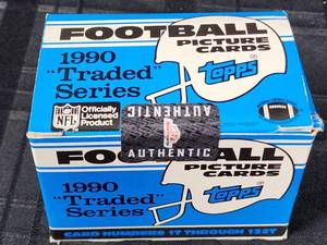 lot 414 image: Factory Sealed 1990 Topps Traded Football Set