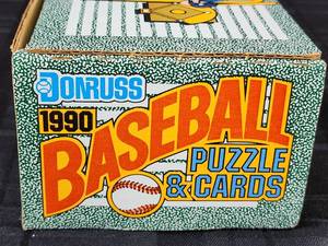 lot 407 image: 1990 Donruss Baseball Card Set