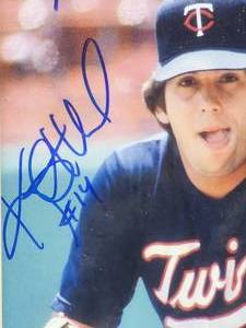 lot 221 image: Nicely Framed Photo Autographed by Minnesota Twins HOF Great Kent Hrbek