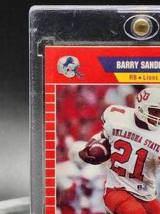 lot 26 image: 1989 Pro Set Football Barry Sanders Rookie Card #494