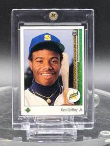 lot 337 image: 1989 Upper Deck Baseball Ken Griffey Jr Rookie Card #1