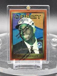lot 380 image: 1995 Topps Finest Basketball Kevin Garnett Rookie Card #115