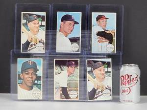 lot 77 image: (6) Assorted 1964 Topps T.C.G Jumbo Baseball Cards