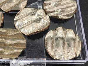 lot 130 image: (8) U.S. Currency Waffle Coins