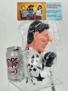 lot 140 image: RARE 1980s Ronald Reagan Punching Puppet