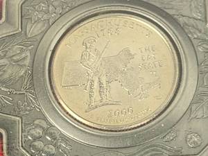 lot 376 image: (12) Assorted American Spirt Statehood Quarter X-Mas Ornaments