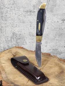 lot 73 image: Multi Folding Knife with Carrying Case