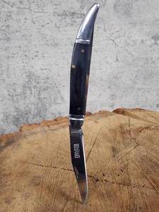 lot 49 image: Duluth Trading Co. Folding Blade Knife