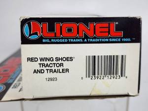 lot 314 image: O Scale Lionel Red Wing Shoes Tractor  Trailer