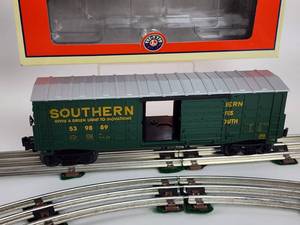 lot 312 image: Lionel Southern Waffle Sided Box Car