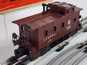 lot 310 image: Lionel 6457 Train Caboose