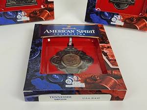 lot 177 image: (6) Assorted American Spirit Statehood Quarter Christmas Ornaments