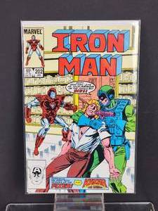 lot 139 image: (8) Assorted Vintage Comic Books