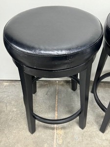 lot 345 image: Pair of Swiveling Bar Stools