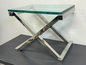 lot 365 image: Contemporary Style Accent Table with Chrome Base and Glass Top