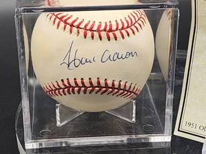 lot 390 image: Atlanta Braves HOF Great Hank Aaron Autographed Baseball with COA
