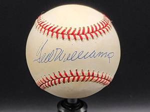 lot 11 image: Boston Red Sox HOF Great Ted Williams Autographed Baseball