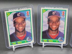 lot 370 image: (3) 1990 Score Baseball Chicago White Sox HOF Great Frank Thomas Rookie Cards
