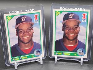 lot 372 image: (3) 1990 Chicago White Sox HOF Great Frank Thomas Rookie Cards