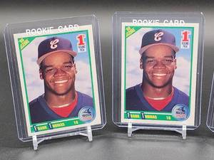 lot 377 image: (3) 1990 Score Baseball Chicago White Sox HOF Great Frank Thomas Rookie Cards