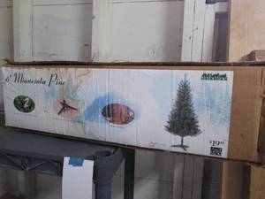 6 Minnesota Pine Tree decor.