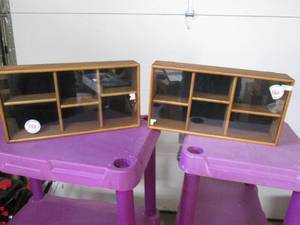 compartmentalized shadow boxes