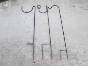 3 Shorted Yard Stake Hangers.