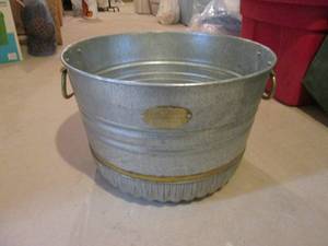 Tub with Brass Color Trim