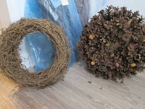2 Wreaths