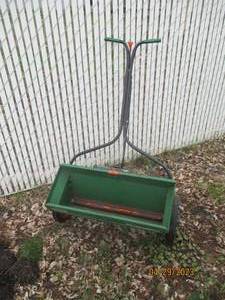 Scotts metal framed Lawn seed  spreader