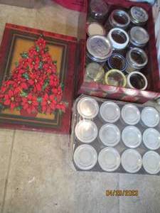 Decorative holiday keepsake box plus