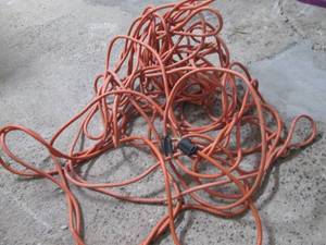 Pre-tangled extension cord