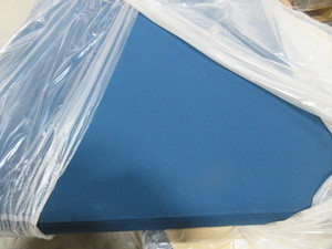 lot 221 image: PADDED, UPHOLSTERED BACKS FOR A RESTAURANT BOOTH - NEW