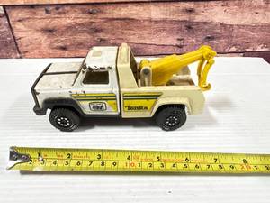 lot 54 image: Tonka Ernest Holmes Tow Truck