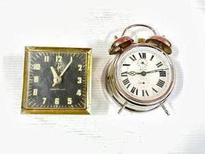 lot 108 image: Vintage Travel Clock Lot