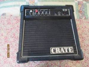lot 30 image: Crate G-10XL electric guitar amplifer