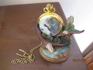 lot 173 image: Decorative Gold tone pocket watch w...