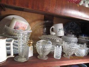 lot 183 image: Large assortment of white and clear...