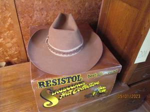 lot 203 image: Resistol Stagecoach Hat Collection ...