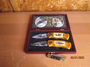 lot 218 image: Collectors Wildlife Outdoors pocke...