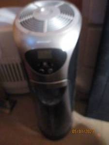 lot 260 image: Bio-Naire electric Humidifier...