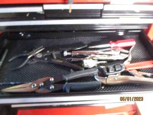 lot 36 image: cutting supplies, pliers, specialty Wrenches