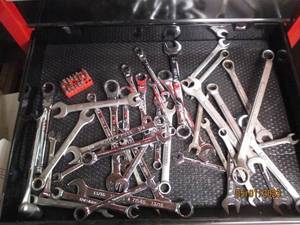 lot 42 image: Craftsman and other brand assorted wrenches
