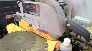 lot 54 image: craftsmen chop saw miter saw 10inch.