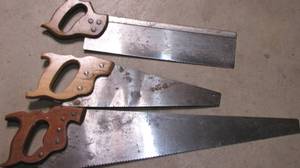 lot 285 image: 3 hand held hand saws...