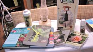 lot 319 image: lamp, plant stuff, books about plan...