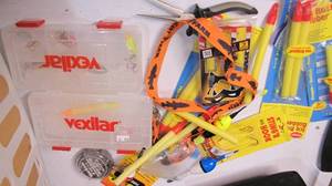 lot 327 image: assortment of ice fishing equipment...