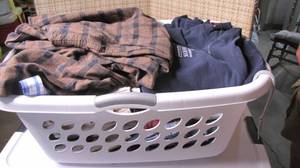 lot 346 image: jeans 36x32 shorts 38, sweatshirts ...