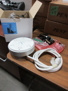 lot 142 image: HEADSET SYSTEM, ATM WIDE RANGE CAMERA AND A POWER HUB
